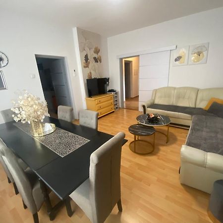 Apartman El Ogulin Zewnętrze zdjęcie