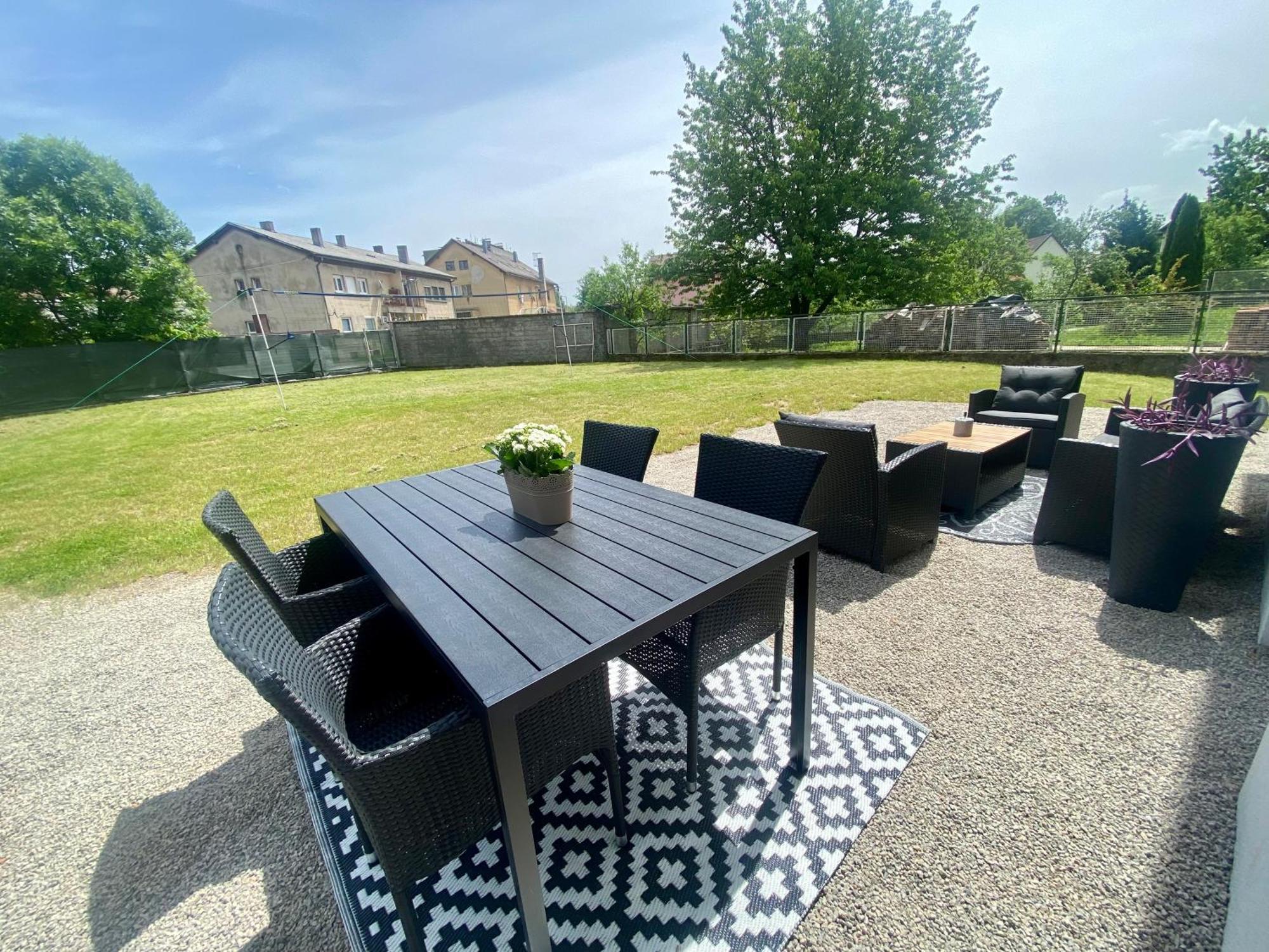 Apartman El Ogulin Zewnętrze zdjęcie